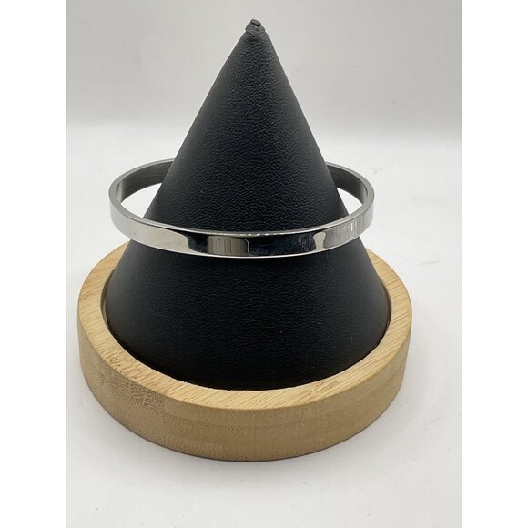 Engraved Stainless Steel "Mom" Cuff Bracelet - Picture 2 of 5